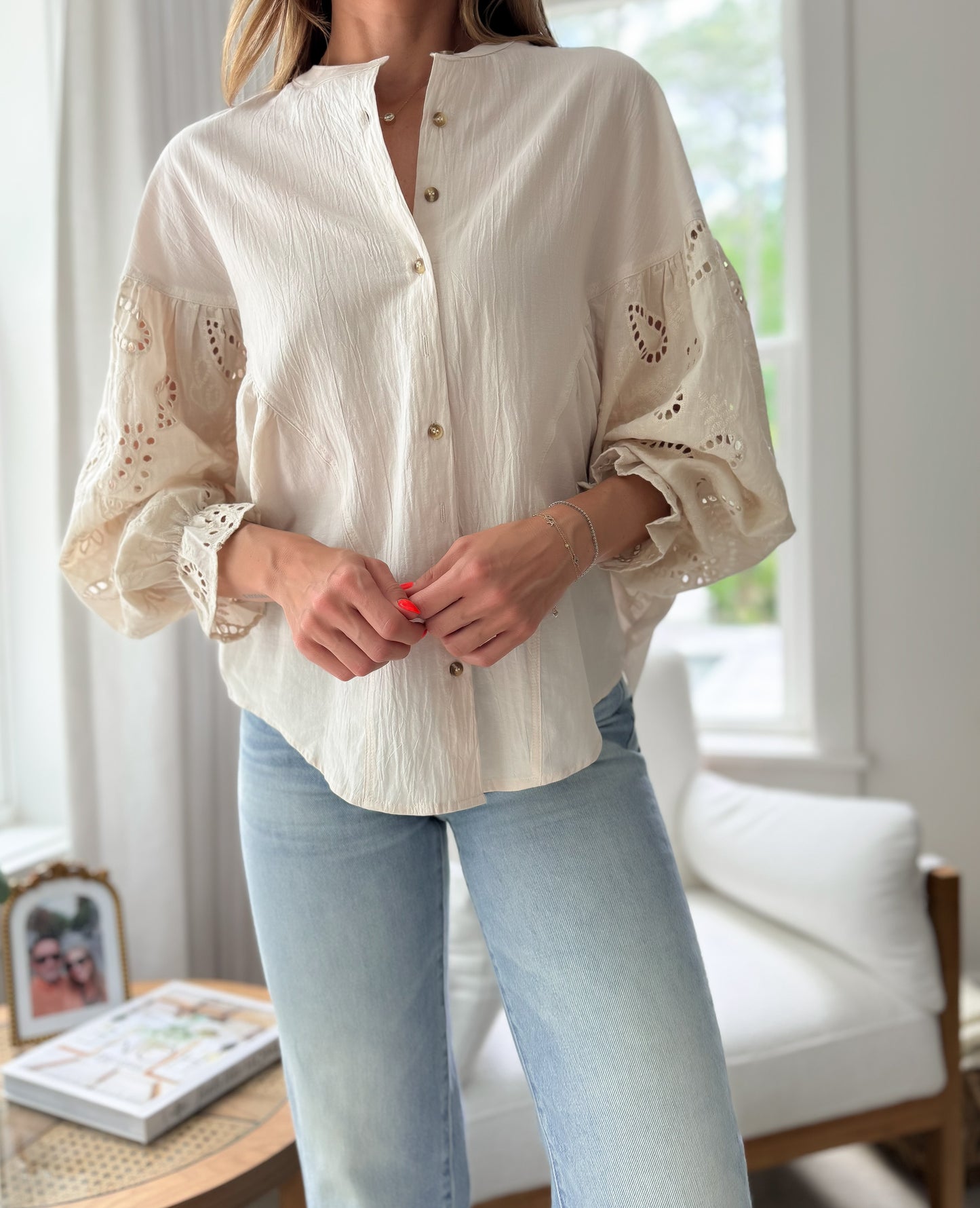 Cathy Embroidered Round Top