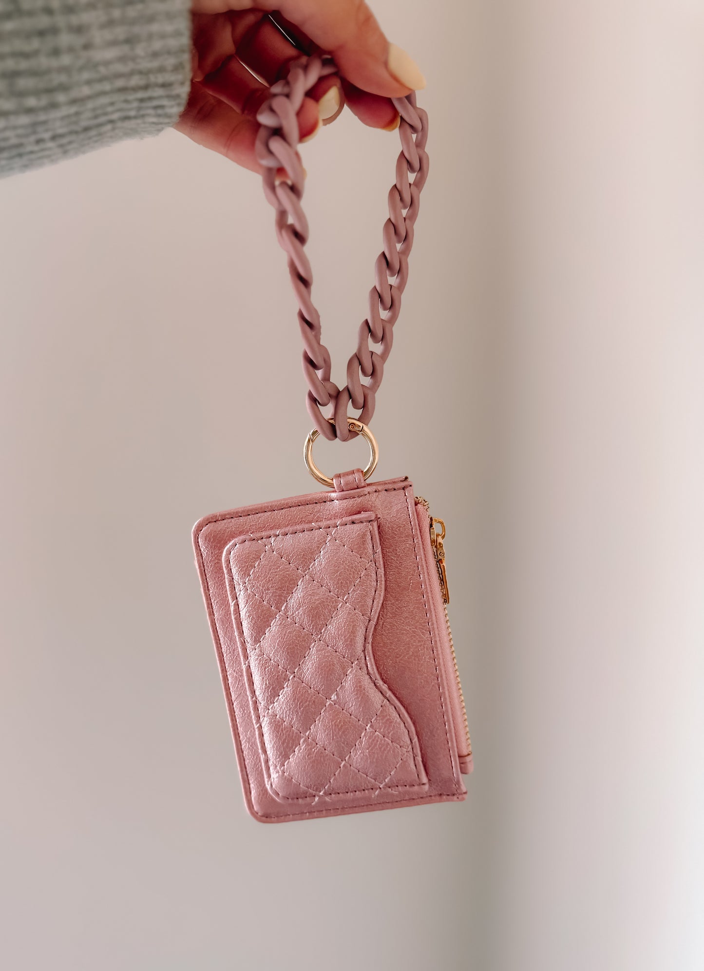Quilted Card Holder w/ Chain Bangle